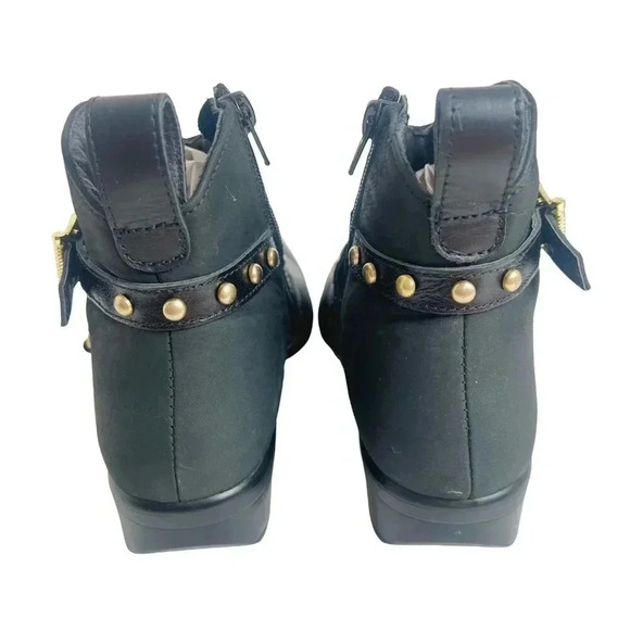 Naot Taku Black Leather Western Boots Gold Studs Aura Collection Size 37 - Picture 5 of 10